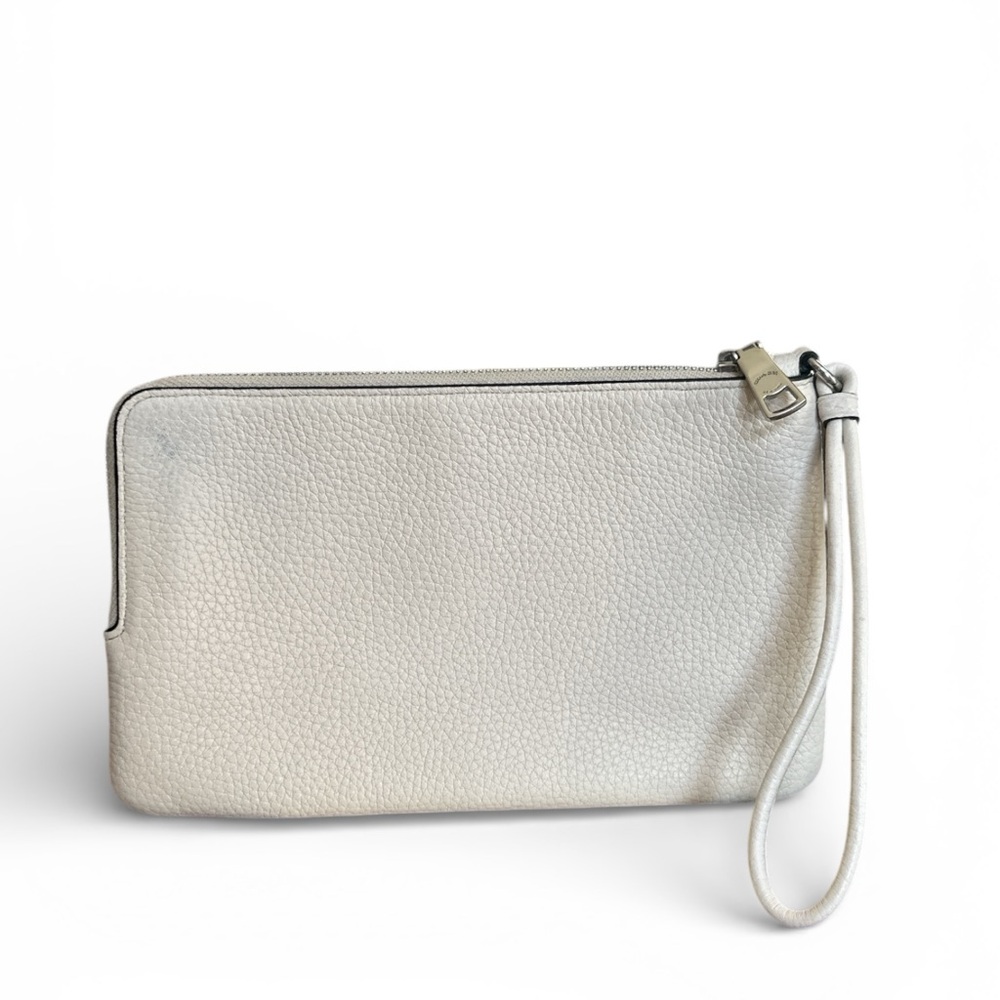 ✨ Coach Colorblock Pebbled Leather Double Zip Wristlet – Brown & Chalk - Picture 2 of 3